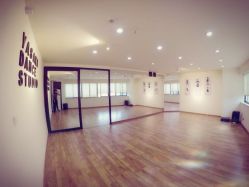 -YASAKI国际舞蹈中心