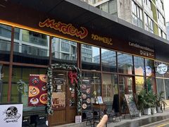 -mordew加州日记西餐&小酒馆(新天地店)