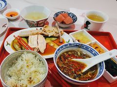 -芽笼芽笼新加坡餐厅(世纪汇店)