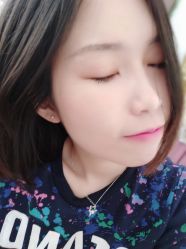 -花师傅专业手穿耳洞打耳洞穿孔