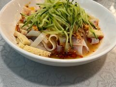 -汗腾格里·风味餐厅(新疆驻京办店)