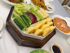 -品海楼·大连海胆锅贴馆(东港店)