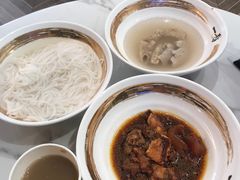 -一肴·牛肉粿条(深圳湾睿印店)