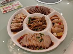 -艳阳天酒店(五里新村店)