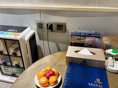 -皇马海口湾海景酒店(万绿园秀英港店)