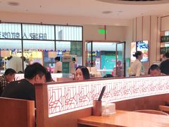 大堂-诚铭记·虾仁汤包·成都小吃(融创店)