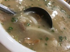 -鹏城人家海鲜酒家·23年老字号(较场尾店)