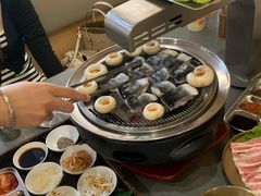 -围炉肉舍•炭烤活鳗•丹东海鲜烤肉(步行街店)