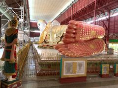 -ခြောက်ထပ်ကြီးရွှေသာလျောင်းဘုရားကြီး