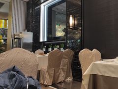 -万龙洲海鲜(大兴绿地缤纷城店)