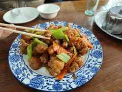 溜肉段-老长江路灌汤包(天津路总店)