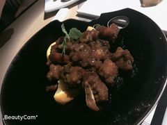-穹六人间 people 6(岳阳路店)