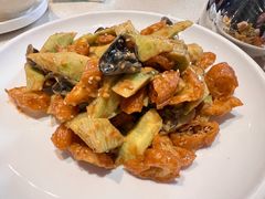 -聚友斋(陶瓷琉璃馆水晶街店)