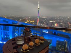 -广州柏悦酒店·悦吧·顶楼露天酒吧