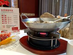 -万龙洲海鲜(大兴绿地缤纷城店)