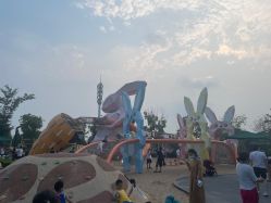 -季高兔窝窝亲子园(上海薰衣草公园店)