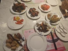 -四海一家自助餐(益田假日广场店)