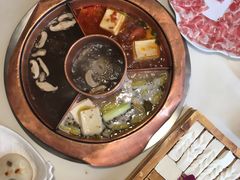 -滇釜火锅·能喝汤的火锅(车公庄店)