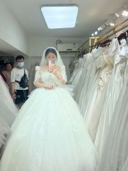 -NaNa婚纱礼服馆