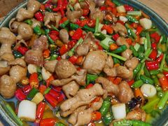 生爆肥肠-胡马八破·川菜小馆(高新万达店)