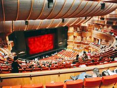 -交通银行前滩31演艺中心