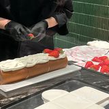 爱Ta带Ta来吃，白蘭草莓布蕾卷