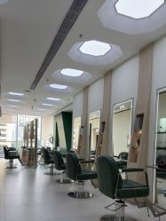 -八佰伴8008星级形象店