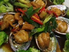 -鑫悦楼煎蟹·16年海鲜大排档