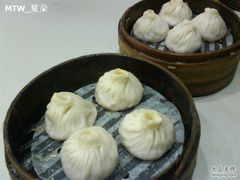蟹粉汤包-王家沙点心店(西康路店)