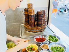 -曾笼笼牛肉饼