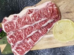 -臻牛烤肉