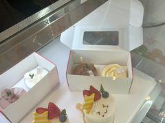-花花卷卷·鲜食蛋糕(静安久光百货店)