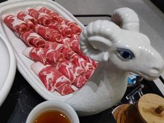 -红鼎豆捞·非遗鲍皇汤火锅(宝丰路店)