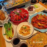 有谁可以拒绝夏日的小龙虾盛宴呢？反正我不能 