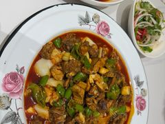 -沙枣树辣子鸡•新疆家常菜(喀什西路店)