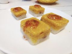 -阿瓦山寨·湘菜现炒·剁椒鱼头王(咸阳总店)