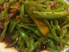 尖椒肉丝-宏状元现熬粥·京味菜(黄寺大街店)