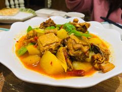 新疆大盘鸡-清真·玛丽亚新疆菜主题餐厅(浙江中路店)