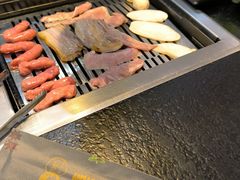 -臻牛烤肉