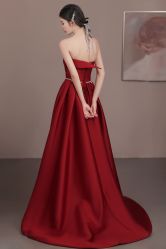 -艾米丽婚纱礼服