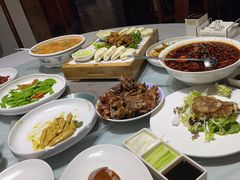 -鸭王烤鸭店(三里河店)