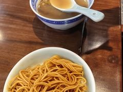 -蟹上黄·蟹黄面·江南糖水(人民广场店)