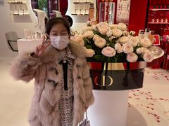 -Dior迪奥(上海世茂广场店)