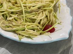 -何适山庄·团餐住宿(水长城P2停车场店)