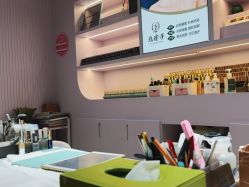 -孔雀手美甲美睫护理