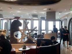 -TOP HAIR SALON