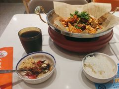 -红渡小香·牛肉麻辣香锅(车站南路店)