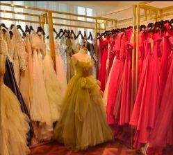 -拉瑞娜LaReine婚纱礼服高级定制