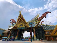 -七彩云南欢乐世界