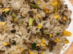 特色臊子蛋炒饭-嘉州叶婆婆钵钵鸡(建设路店)